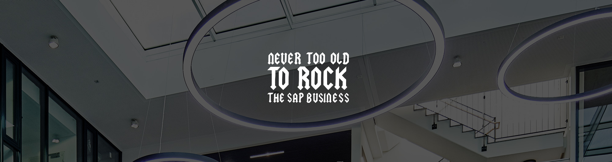 https://2849983.fs1.hubspotusercontent-na1.net/hubfs/2849983/corporate-media/karriere/career_blog/never-too-old-to-rock-header-de-260625.jpg